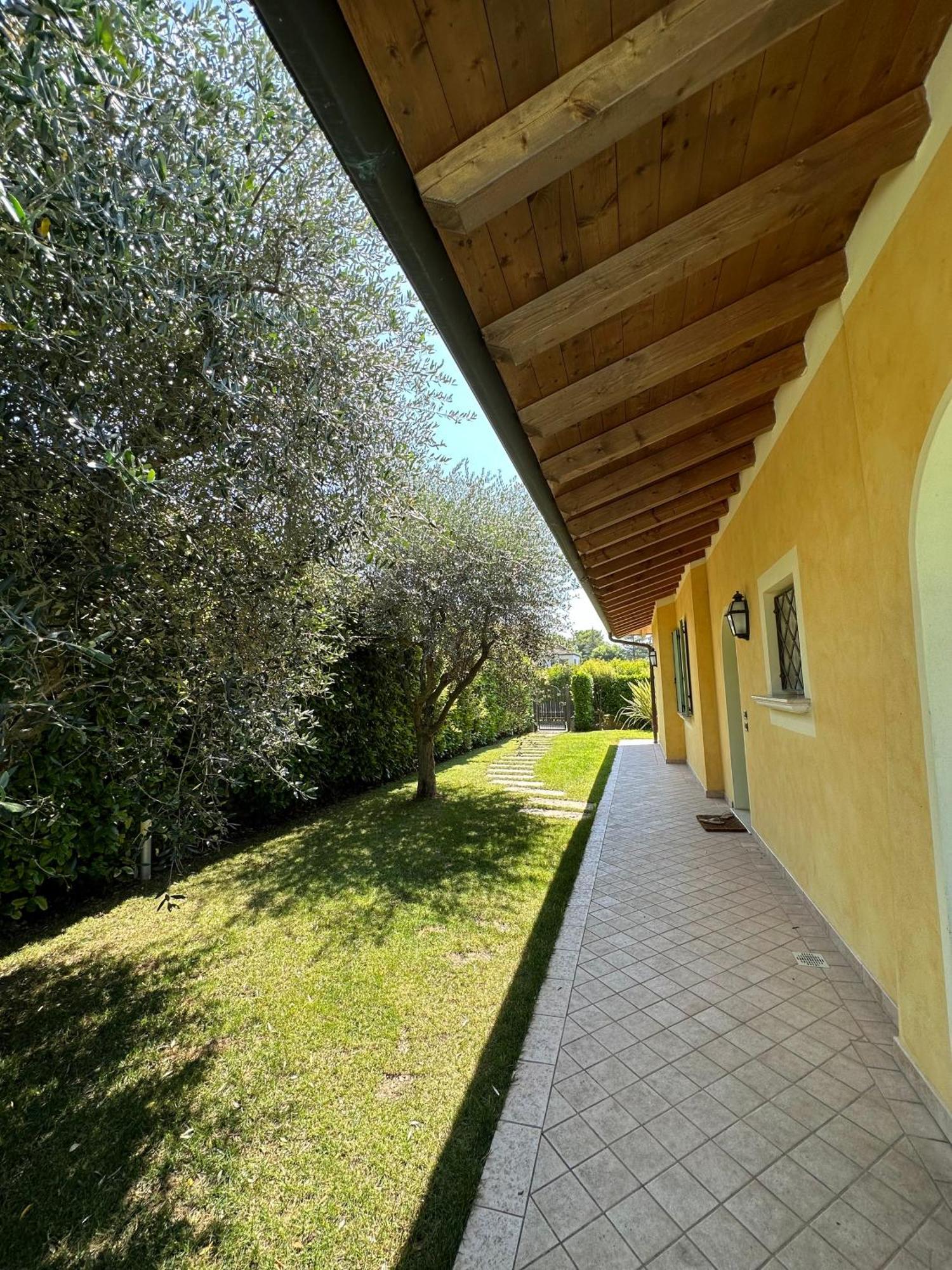 Villa Oliva 马内尔巴 外观 照片